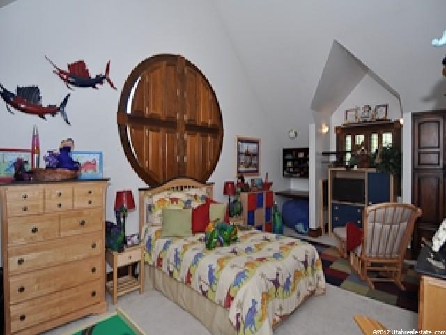 2586 S 1825 E, Ogden, UT 84401 — photo 8