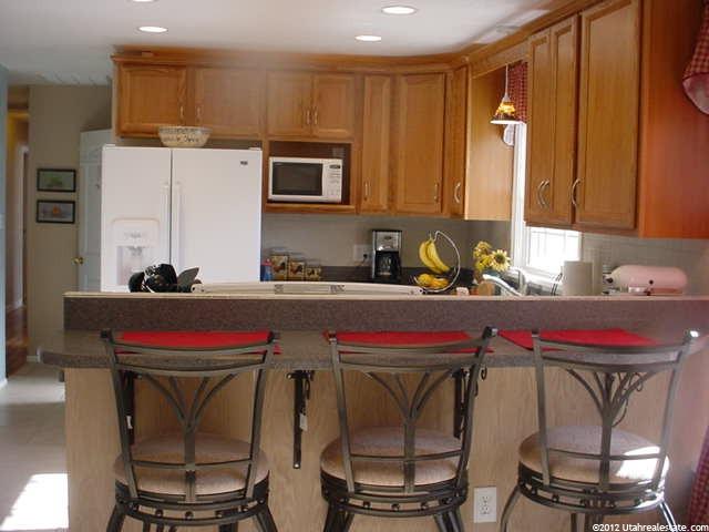 4466 S Ridgeline Dr, Riverdale, UT 84405 — photo 5