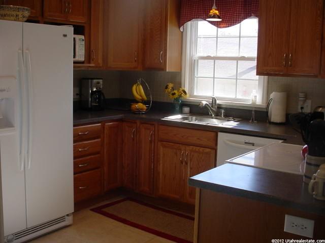 4466 S Ridgeline Dr, Riverdale, UT 84405 — photo 6