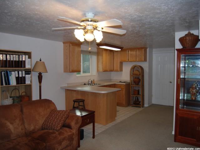 191 W Chase Ln, Centerville, UT 84014 — photo 9
