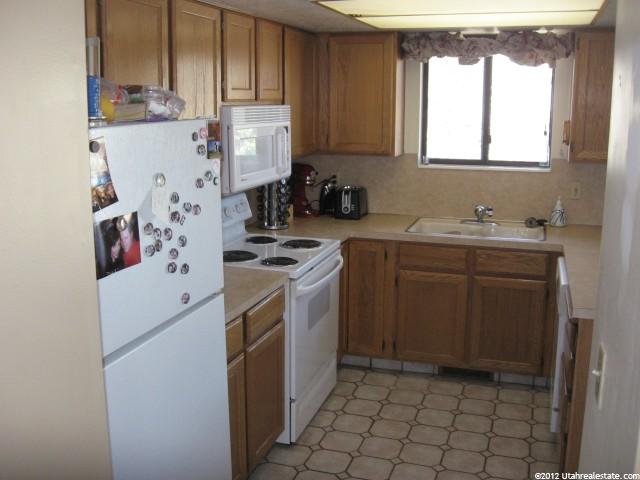 627 N 2000 W, West Point, UT 84015 — photo 5