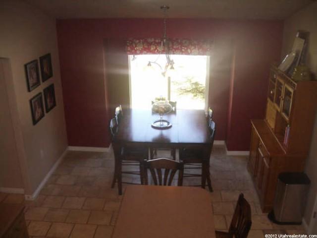 655 Churchill Dr, Centerville, UT 84014 — photo 9