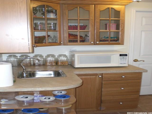 476 W 3925 N, Pleasant View, UT 84414 — photo 5