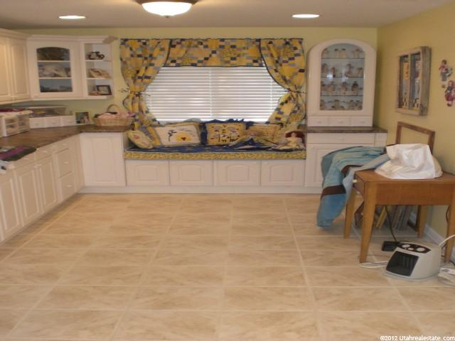 476 W 3925 N, Pleasant View, UT 84414 — photo 6