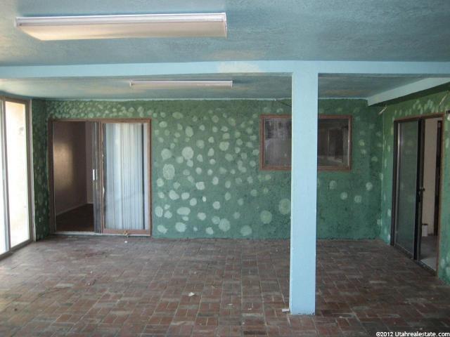 990 N 2075 E Cir, St. George, UT 84770 — photo 2