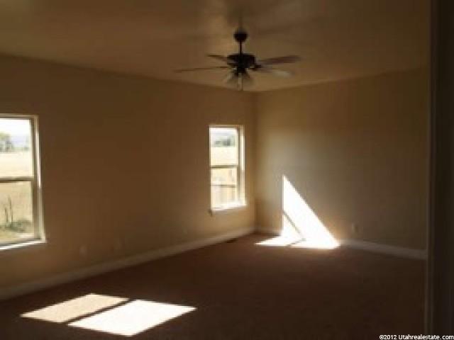 324 E 2970 S, Naples, UT 84078 — photo 3