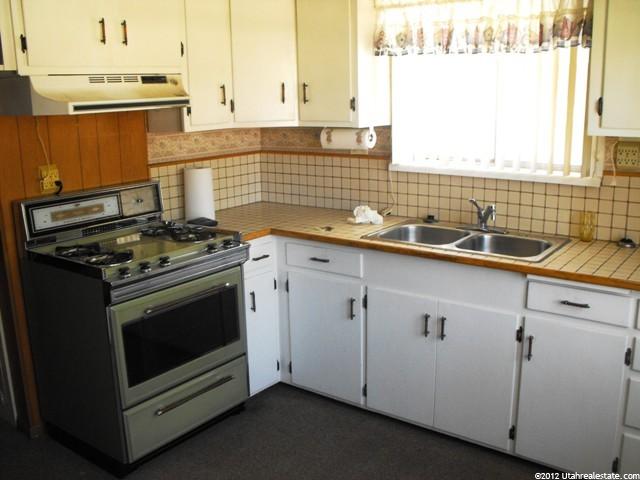 926 E Gentile St, Layton, UT 84041 — photo 5