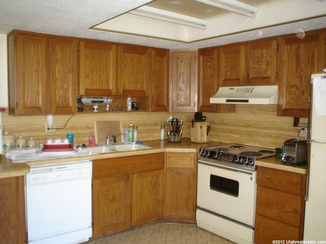 3670 W 4625 S, Roy, UT 84067 — photo 2