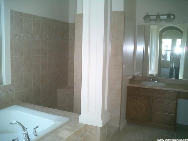 1966 E Justin Park Dr E, Sandy, UT 84092 — photo 4