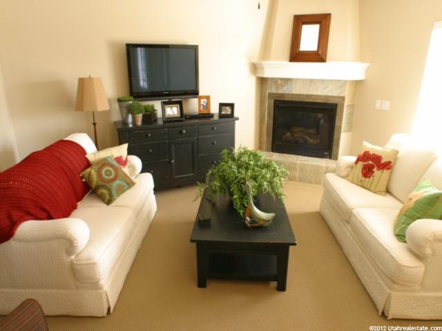 4435 W Bridgestone Dr, Cedar Hills, UT 84062 — photo 2