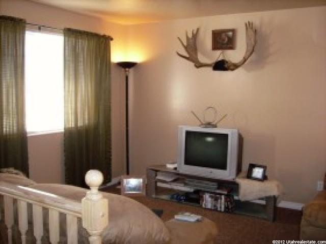 469 S 200 W, Ogden, UT 84404 — photo 2