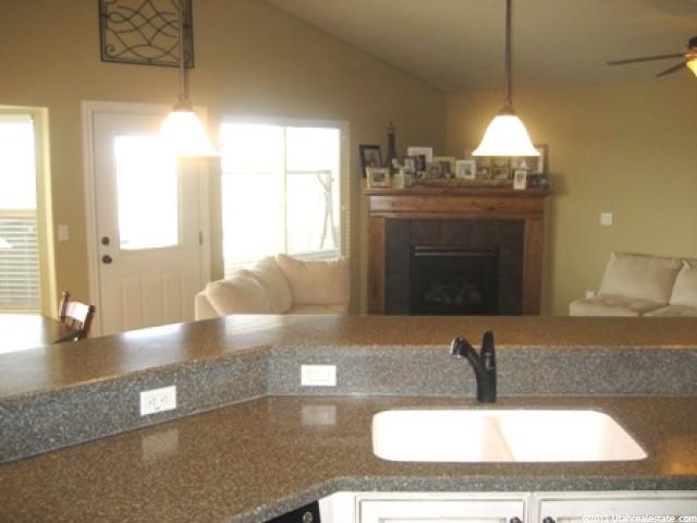 768 S 700 W, Layton, UT 84041 — photo 4