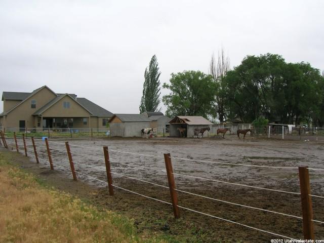 2021 E Pheasant Ln, Lake Point, UT 84074 — photo 4