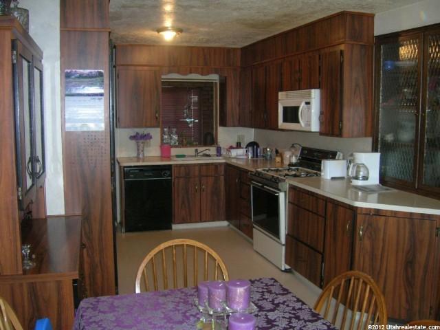 380 E 700 S, River Heights, UT 84321 — photo 3