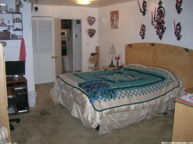 380 E 700 S, River Heights, UT 84321 — photo 4