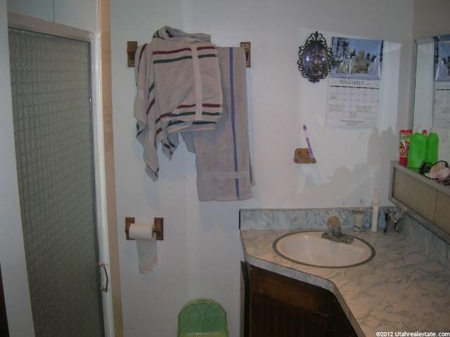 380 E 700 S, River Heights, UT 84321 — photo 7