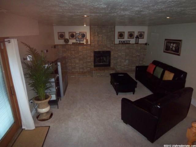 643 W 4300 S, Riverdale, UT 84405 — photo 5