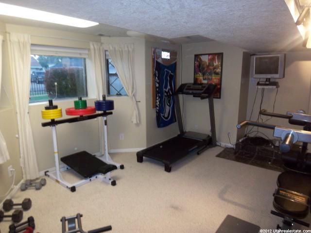 643 W 4300 S, Riverdale, UT 84405 — photo 9