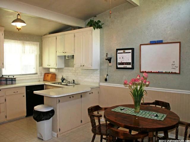 293 W 1200 N, Bountiful, UT 84010 — photo 4