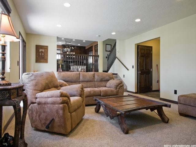 2597 E 6500 S, Uintah, UT 84403 — photo 4