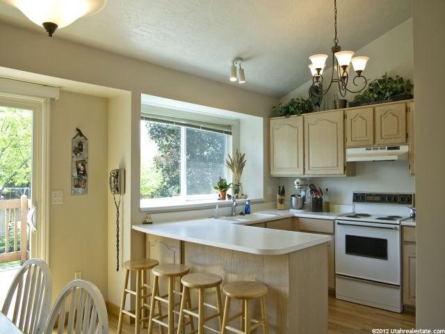 438 E 1700 S, Kaysville, UT 84037 — photo 2