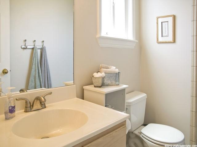 438 E 1700 S, Kaysville, UT 84037 — photo 10