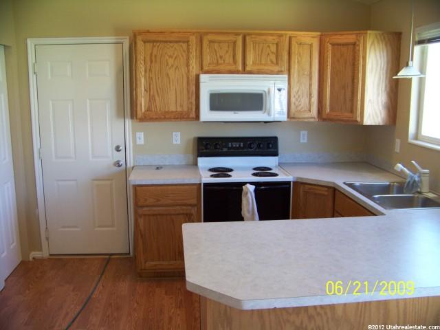 488 W 500 N, Clearfield, UT 84015 — photo 3