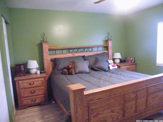 1054 W 2600 N, Layton, UT 84041 — photo 6