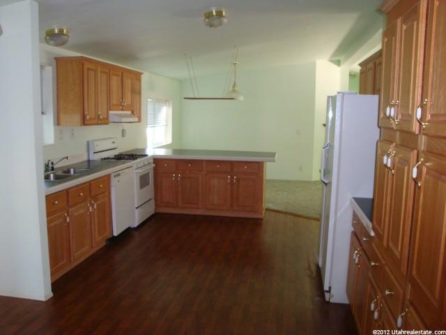 564 7th St, Ogden, UT 84401 — photo 3