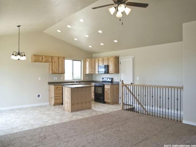 111 W 2400 S, Clearfield, UT 84015 — photo 2