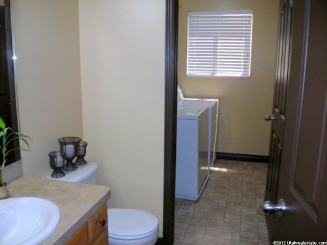 1816 S 575 E, Clearfield, UT 84015 — photo 7