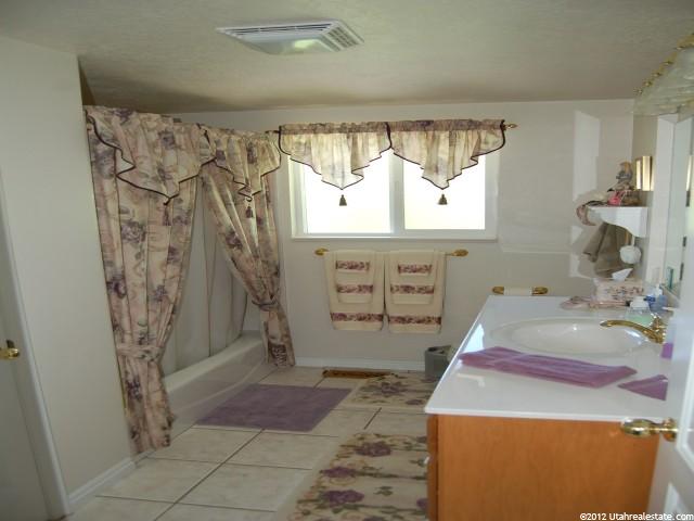 4583 S 850 E, South Ogden, UT 84403 — photo 7