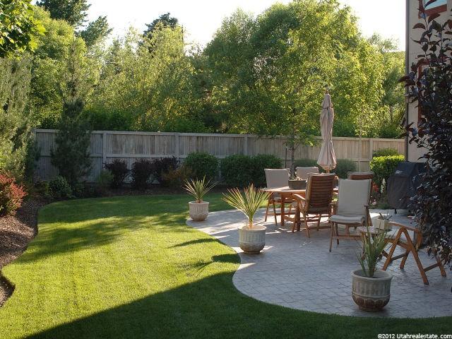 3242 Marthas Cv, Sandy, UT 84093 — photo 2