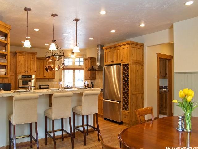 3242 Marthas Cv, Sandy, UT 84093 — photo 5