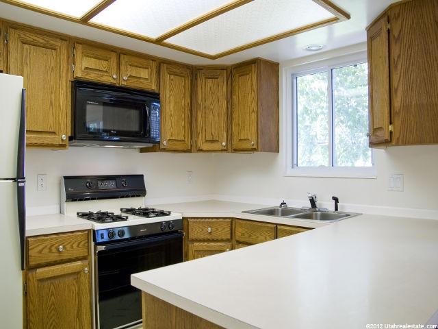 1139 N Angel St, Layton, UT 84041 — photo 5