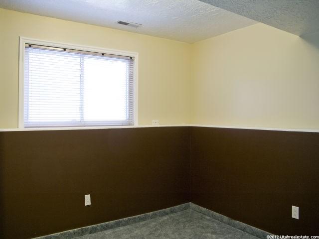1139 N Angel St, Layton, UT 84041 — photo 6