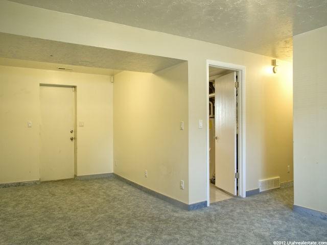1139 N Angel St, Layton, UT 84041 — photo 9