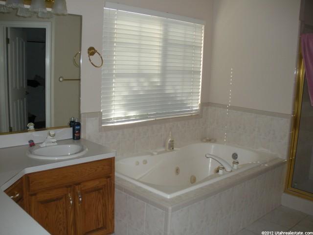 6366 W 4425 S, Hooper, UT 84315 — photo 8