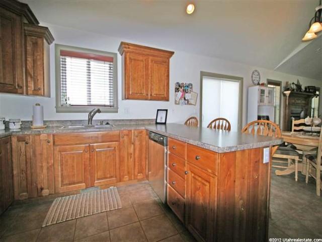 374 E 360 S, Smithfield, UT 84335 — photo 4