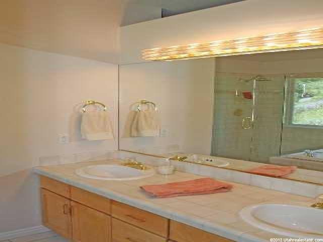 8689 N Saddleback Cir, Park City, UT 84098 — photo 11