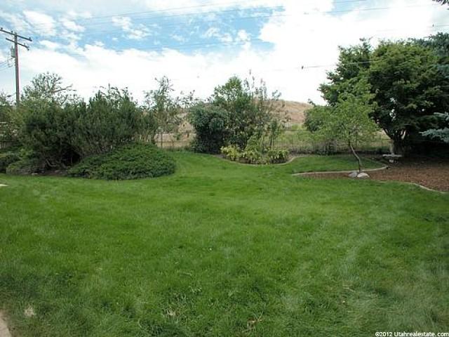 890 E Woodland Hills Dr, Bountiful, UT 84010 — photo 11