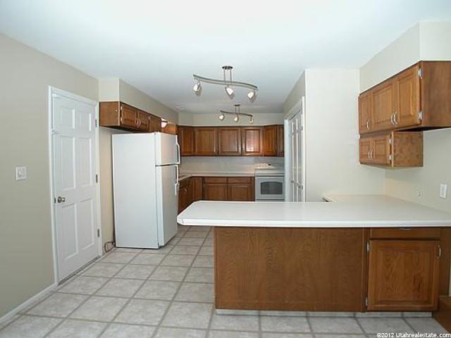 890 E Woodland Hills Dr, Bountiful, UT 84010 — photo 4