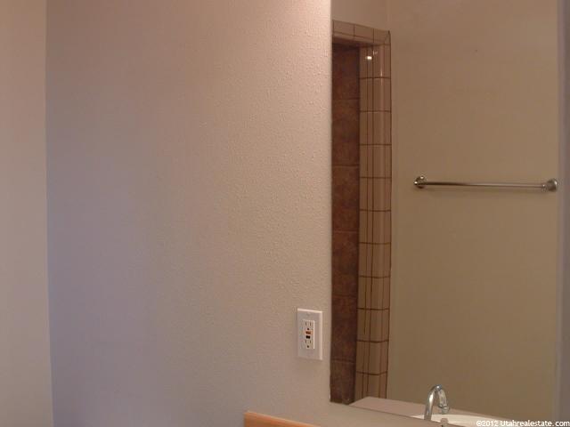 280 W 300 S, Vernal, UT 84078 — photo 2
