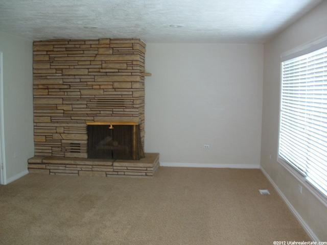 280 W 300 S, Vernal, UT 84078 — photo 4