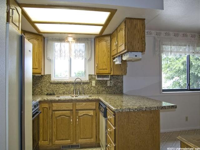 173 E Wilson Rd, North Salt Lake, UT 84054 — photo 3