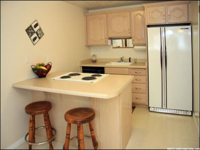 11516 Cherry Hill Dr, Sandy, UT 84094 — photo 11
