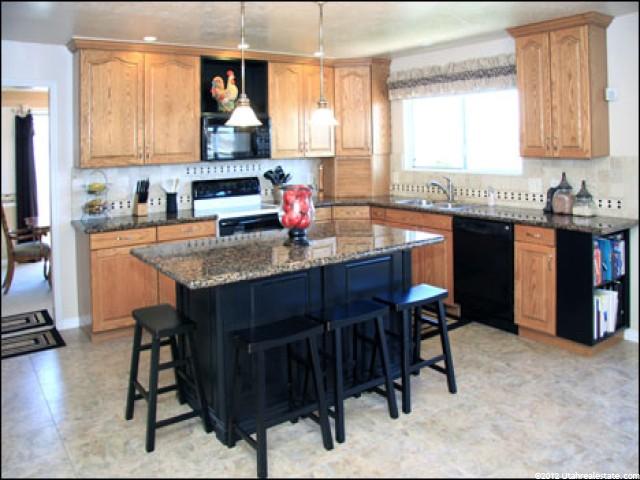 11516 Cherry Hill Dr, Sandy, UT 84094 — photo 5