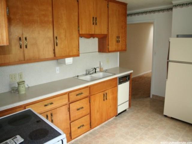 205 S 200 E, Farmington, UT 84025 — photo 3