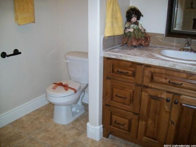 1829 S 3525 W, Syracuse, UT 84075 — photo 7