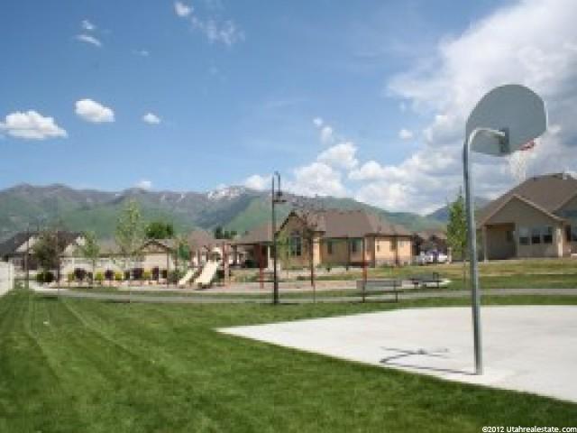 951 Mill Shadow Dr, Kaysville, UT 84037 — photo 9